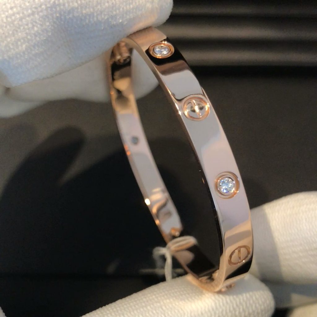 GDA-247 18 kt roze gouden armband ” love bracelet ” met briljant