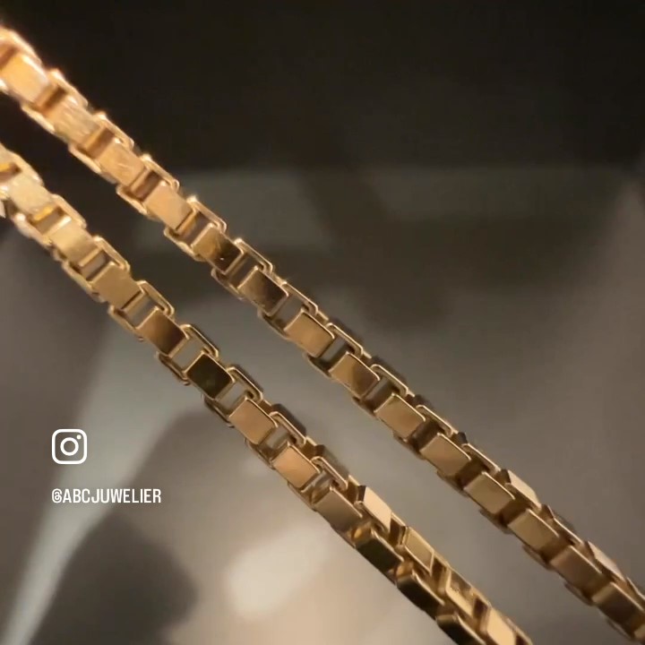 GUC-419 14 kt geelgouden venetiaans collier 56 cm lang